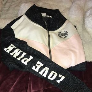 VS Hoodie
